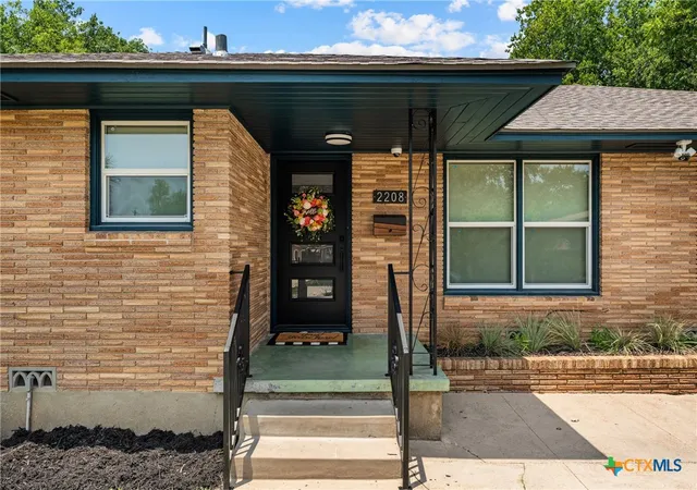 2nd image of 2208 N 44th St, Waco, TX 76710 | MLS# 617869