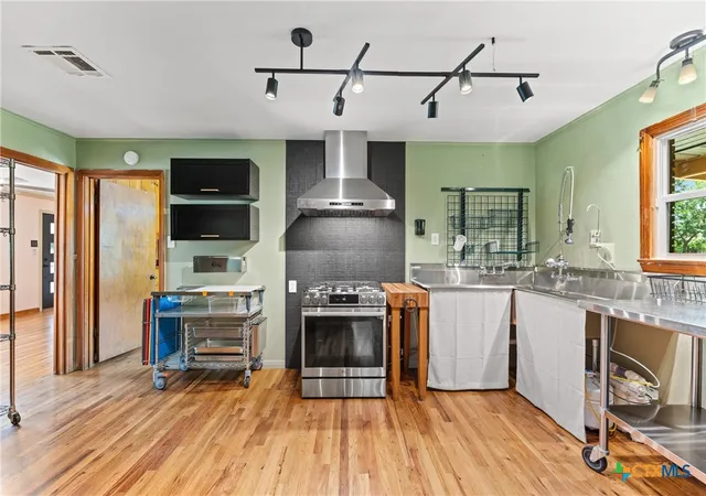 5th image of 2208 N 44Th St, Waco, TX 76710 | MLS# 617869