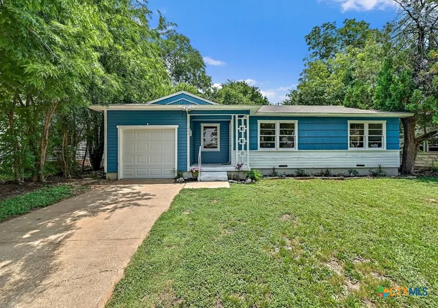 Photo 3 of Single family home for sale at 404 Goodnight Dr, Killeen, TX 76541 | MLS# 617929 | Listing updated on 2026-06-26