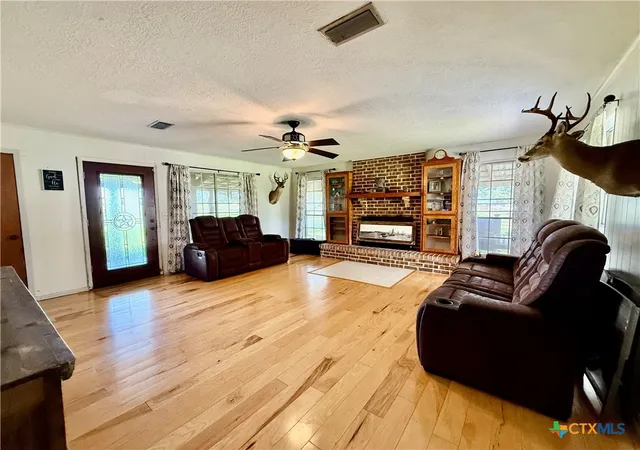 Photo 3 of Single family home for sale at 2035 County Rd 400, Yoakum, TX 77995 | MLS# 617928 | Listing updated on 2026-07-31