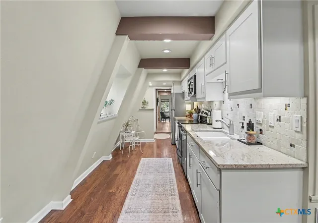 5th image of 898 Buerger Ln, Seguin, TX 78155 | MLS# 617288