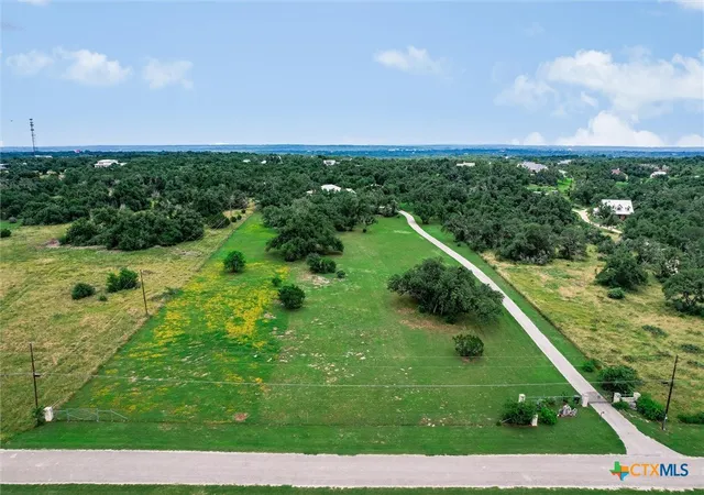 2nd image of 209 Cascade Trl, San Marcos, TX 78666 | MLS# 617640