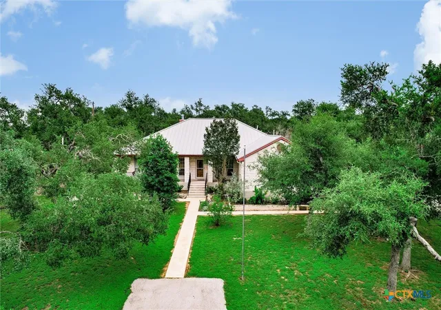 3rd image of 209 Cascade Trl, San Marcos, TX 78666 | MLS# 617640
