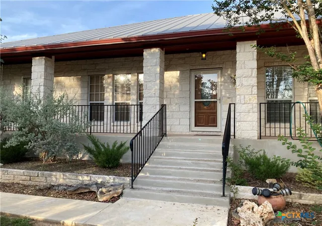 4th image of 209 Cascade Trl, San Marcos, TX 78666 | MLS# 617640