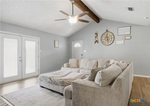4th image of 217 Versailles St, Victoria, TX 77904 | MLS# 617996