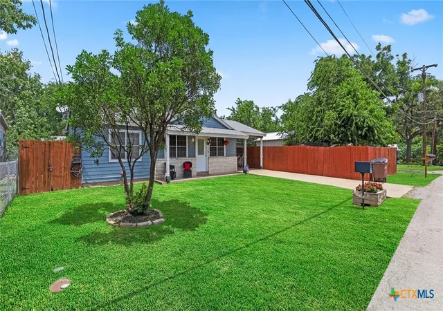 Homes for sale in Mc Queeney, TX | 128 Riverview Rd, Mc Queeney, TX 78123 | MLS# 617773