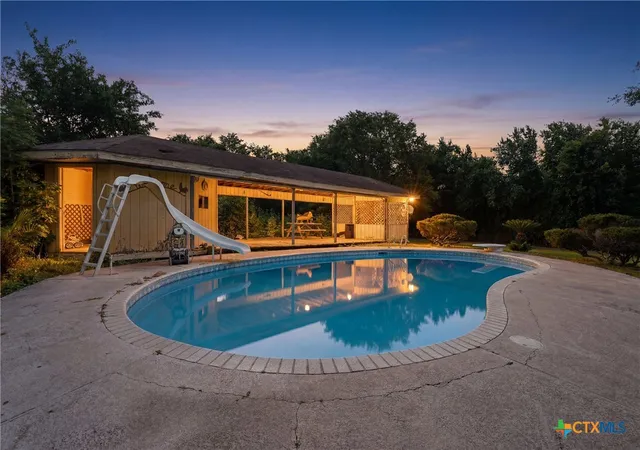 Photo 2 of Single family home for sale at 154 County Rd 321, Yoakum, TX 77995 | MLS# 618036 | Listing updated on 2026-07-13