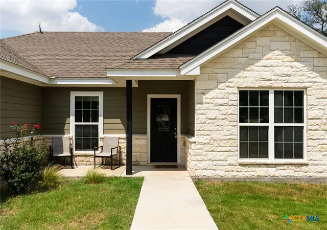 Photo 2 of Single family home for sale at 1110 County Rd 1045, Lampasas, TX 76550 | MLS# 617903 | Listing updated on 2026-07-02