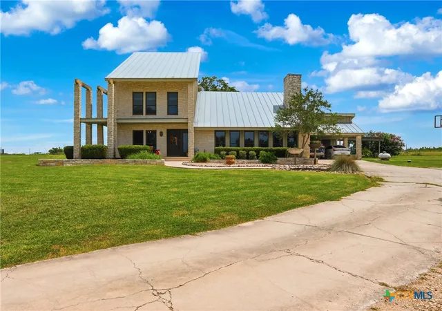 3rd image of 4874 Old Lehmann Rd, Kingsbury, TX 78638 | MLS# 618049