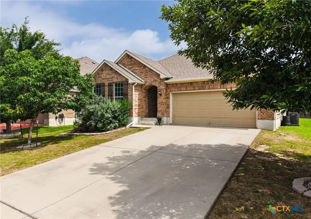 Photo 1 of Single family home for sale at 827 Old World Dr, Harker Heights, TX 76548 | MLS# 618005 | Listing updated on 2026-06-27