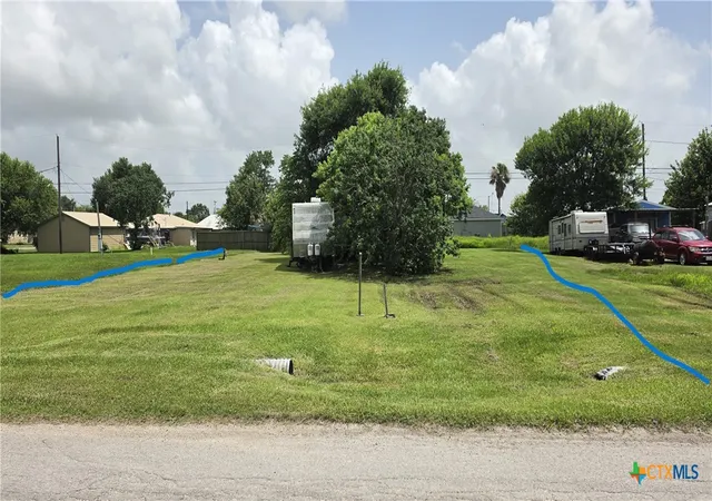 1st image of 711 171 W Broadway Ave, Seadrift, TX 77983 | MLS# 618106