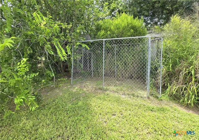 5th image of 711-171 W Broadway Ave, Seadrift, TX 77983 | MLS# 618106