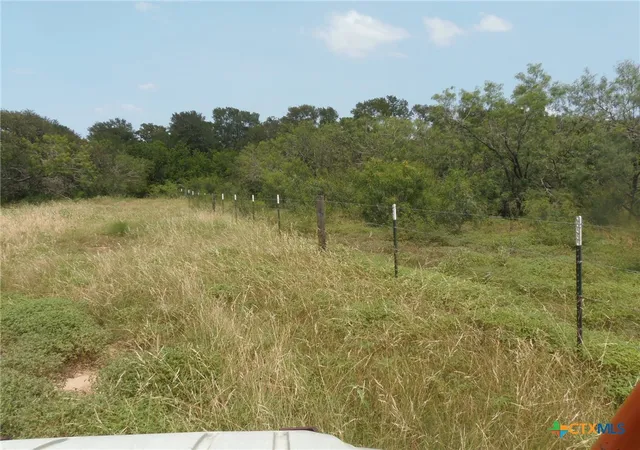 4th image of 90 Romberg Rd, Dale, TX 78616 | MLS# 618116