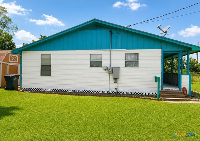 11th image of 109 S Colorado St, Edna, TX 77957 | MLS# 618135