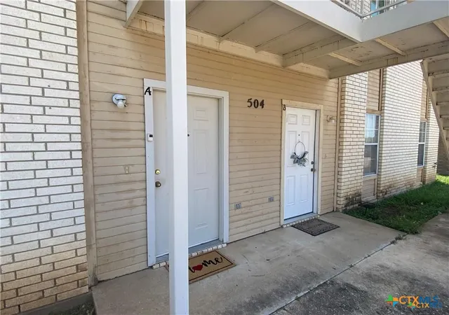 Photo 2 of Multi family home for sale at 504 Esther Cir, Killeen, TX 76543 | MLS# 618292 | Listing updated on 2026-06-30