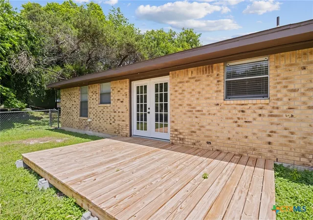 Homes for sale in Belton, TX | 1 Cliffside Dr, Belton, TX 76513 | MLS# 618308