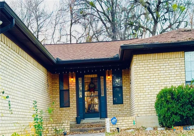 2nd image of 817 S Bell St, Hamilton, TX 76531 | MLS# 618281