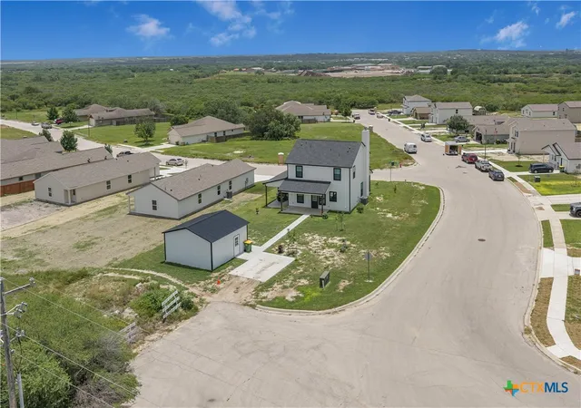 5th image of 501 Sendera Wy, Kenedy, TX 78119 | MLS# 618198