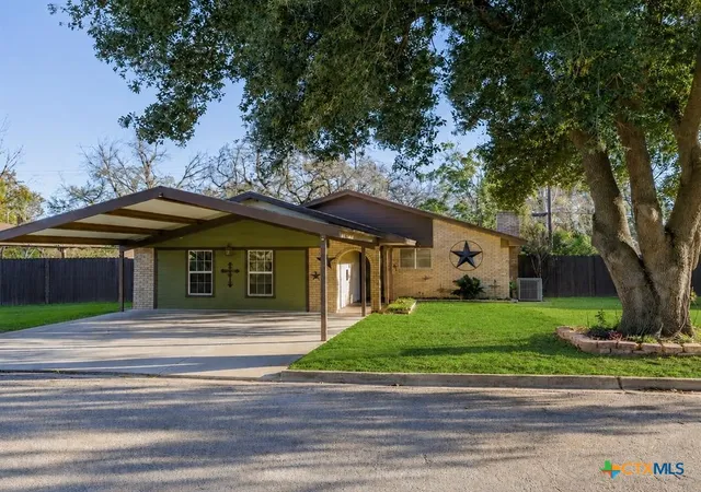 Homes for sale in Rockdale, TX | 1603 Alcoa Ave, Rockdale, TX 76567 | MLS# 617720