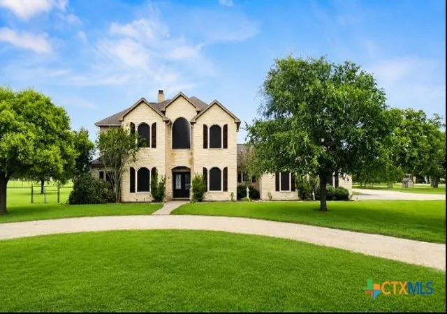 Homes for sale in Hallettsville, TX | 67 County Road 132b, Hallettsville, TX 77964 | MLS# 618371