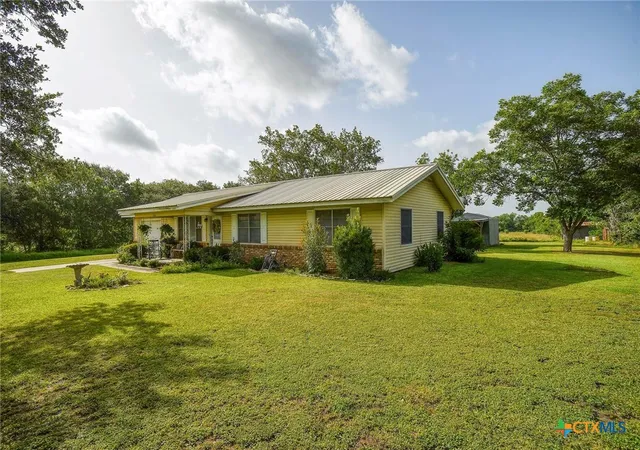 3rd image of 2179 Us Hwy 90A, Shiner, TX 77984 | MLS# 618253