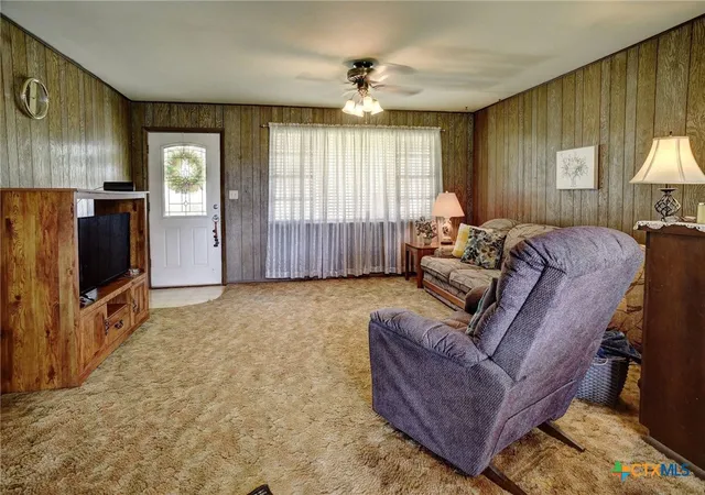 5th image of 2179 Us Hwy 90A, Shiner, TX 77984 | MLS# 618253