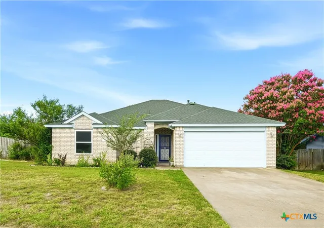 Homes for sale in Copperas Cove, TX | 213 W Anderson Ave, Copperas Cove, TX 76522 | MLS# 618563