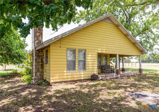 Homes for sale in Evant, TX | 350 Fm 183 Spur, Evant, TX 76525 | MLS# 618568