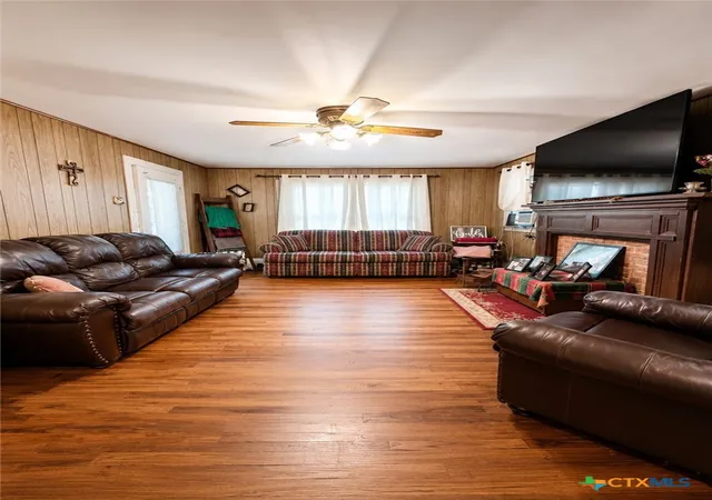 Homes for sale in Evant, TX | 350 Fm 183 Spur, Evant, TX 76525 | MLS# 618568