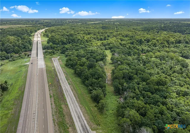 Photo 2 of Land for sale at 000 Nw Zac Lentz Pkwy, Victoria, TX 77905 | MLS# 618442 | Listing updated on 2026-07-13