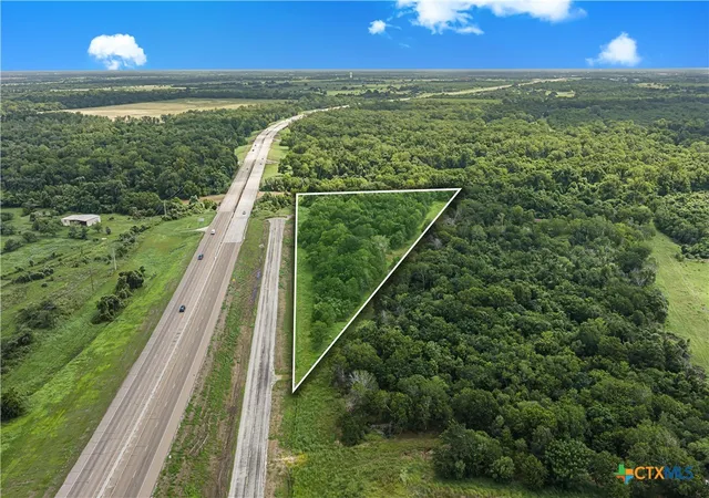 Photo 2 of Land for sale at 000 NW Zac Lentz Pkwy, Victoria, TX 77905 | MLS# 618442 | Listing updated on 2026-07-13