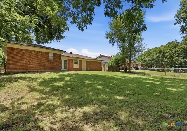 24th image of 1106 Sublett Ave, Copperas Cove, TX 76522 | MLS# 618403
