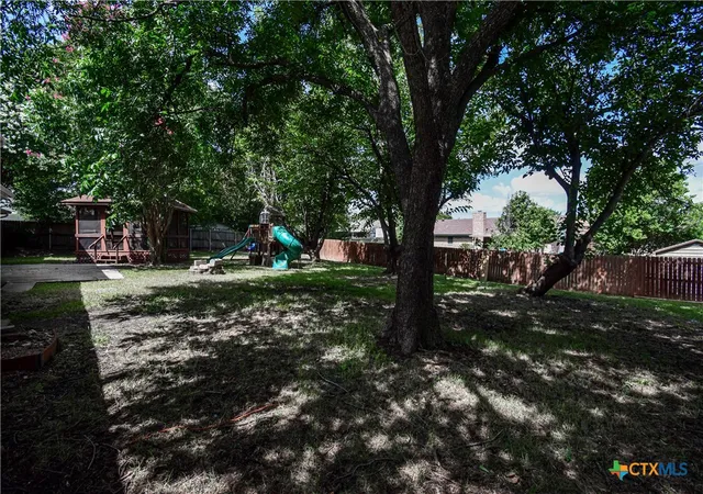 38th image of 304 Cottonwood Dr, Harker Heights, TX 76548 | MLS# 618676