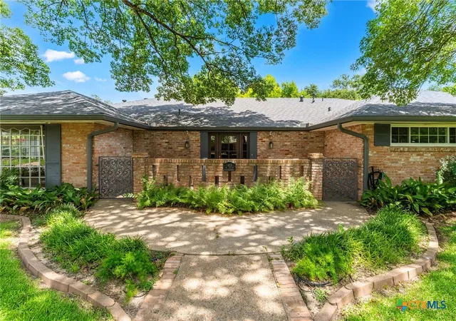 2nd image of 1413 N 11th St, Temple, TX 76501 | MLS# 618675