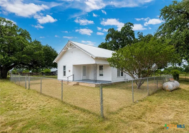 1st image of 8160 Fm 2412, Gatesville, TX 76528 | MLS# 618681