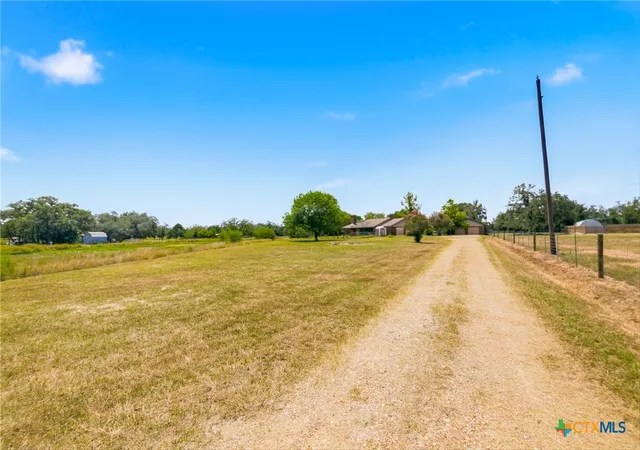 Photo 3 of Sale Pending at 996 Carefree Dr, Victoria, TX 77905 | MLS# 618593 | Listing updated on 2026-10-07