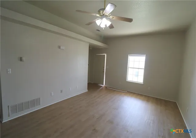 5th image of 3802 Uvalde Dr, Killeen, TX 76549