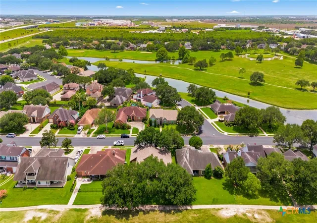 Photo 43 of Single family home for sale at 504 Colony Crk Dr, Victoria, TX 77904 | MLS# 618732 | Listing updated on 2026-08-01