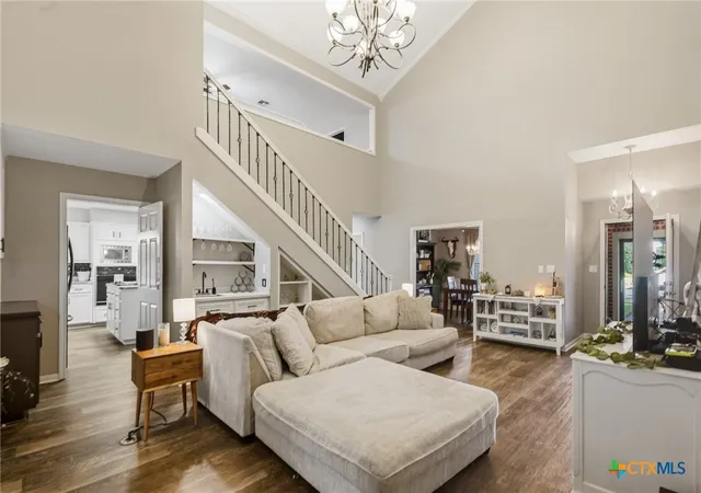Photo 3 of Single family home for sale at 504 Colony Crk Dr, Victoria, TX 77904 | MLS# 618732 | Listing updated on 2026-08-01