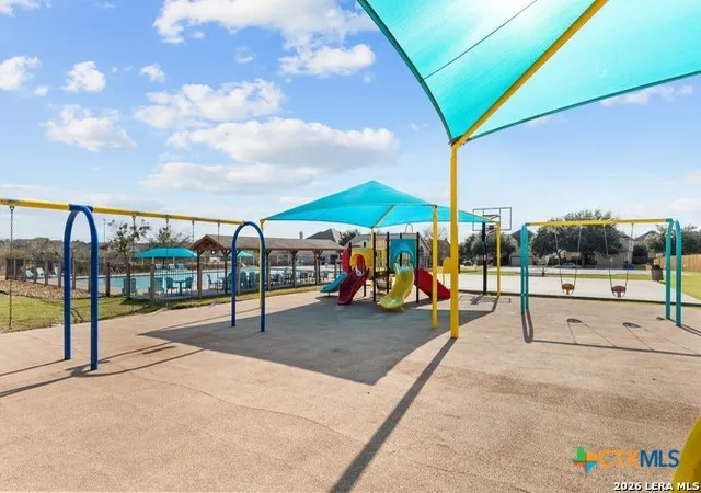 5th image of 232 Saddle Smt, Cibolo, TX 78108 | MLS# 618984