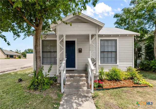 Homes for sale in Temple, TX | 111 N 11th St, Temple, TX 76501 | MLS# 618660