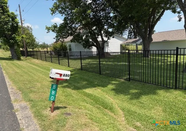 Photo 4 of House for sale at 880 County Rd 311, Jarrell, TX 76537 | MLS# 618365 | Listing updated on 2026-07-08