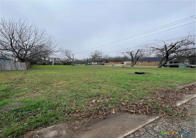 Photo 3 of Land for sale at 917 S 2nd Street, Temple, TX 76504 | MLS# 616906 | Listing updated on 2026-10-07
