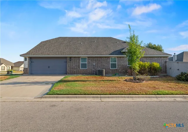 Photo 4 of Single family home for sale at 2737 Paisley Dr, Temple, TX 76502 | MLS# 619106 | Listing updated on 2026-09-27
