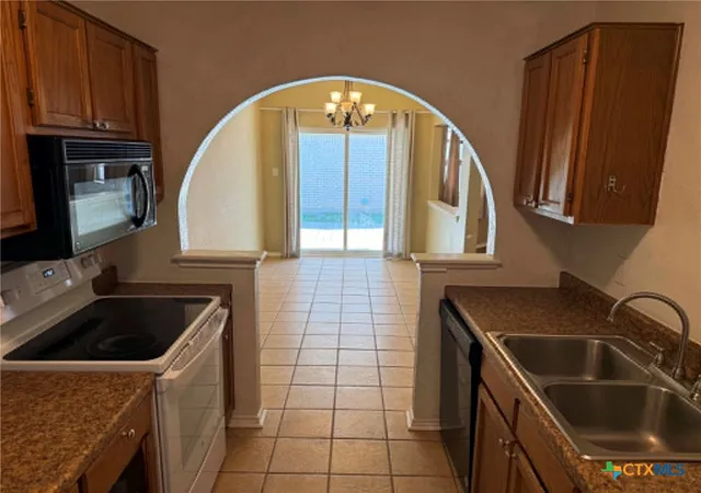 5th image of 2822 Alamo Trl, Temple, TX 76502 | MLS# 619169