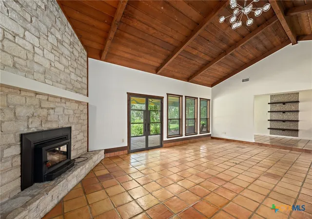 5th image of 501 Liberty Dr, Liberty Hill, TX 78642 | MLS# 618214