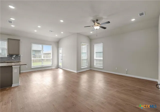 4th image of 3224 Dottavio Rd, Lorena, TX 76655 | MLS# 619219