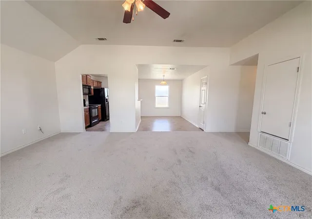 Photo 3 of Single family home for sale at 2512 Saulsbury Dr, Temple, TX 76504 | MLS# 619232 | Listing updated on 2026-10-08
