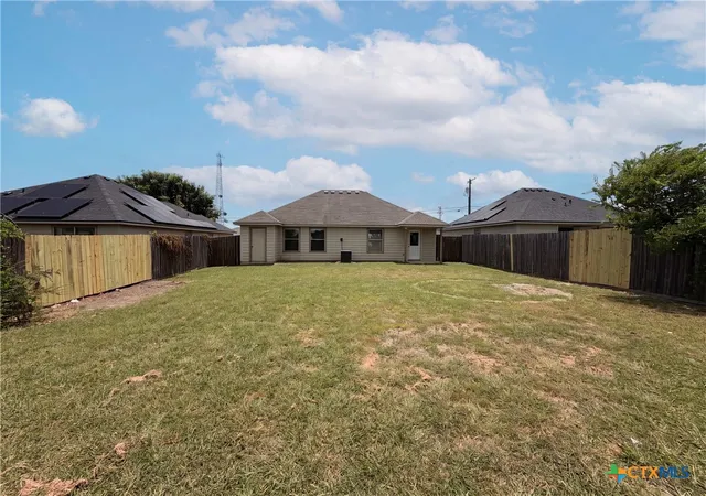 Photo 4 of Single family home for sale at 2512 Saulsbury Dr, Temple, TX 76504 | MLS# 619232 | Listing updated on 2026-10-08