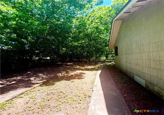 22nd image of 1208 N College St, Killeen, TX 76541 | MLS# 619234